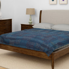 Load image into Gallery viewer, Blue Printed Patchwork Bedcover