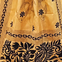 Load image into Gallery viewer, Beige Colour Base Kantha Stitched Stole