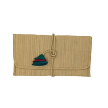 Load image into Gallery viewer, Beige Flower Design Jewellery Pouch