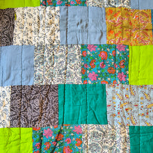 Load image into Gallery viewer, Multicolour Patchwork Printed Quilt