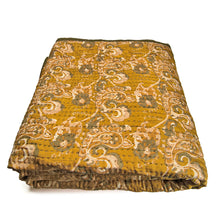 Load image into Gallery viewer, Golden Yellow Printed Quilt
