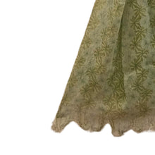 Load image into Gallery viewer, Light Green Flower Printed Stole