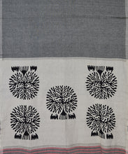 Load image into Gallery viewer, Monochrome Forest Bloom Saree