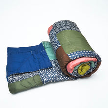 Load image into Gallery viewer, Multicolour Patch Fabric Quilt