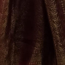 Load image into Gallery viewer, Rust & Green Coloured Benarasi Silk Stole
