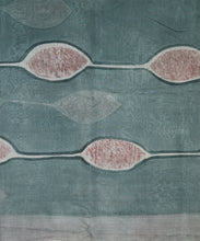 Load image into Gallery viewer, Seafoam Petal Saree With Blouse Piece