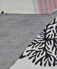 Load image into Gallery viewer, Monochrome Forest Bloom Saree