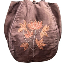 Load image into Gallery viewer, Blooming Blossom Kantha Stitched Batua Bag