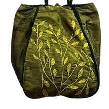 Load image into Gallery viewer, Bloom & Thread Kantha Stitched Batua Bag