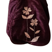 Load image into Gallery viewer, Blooming Vine Kantha Stitched Batua Bag