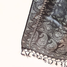 Load image into Gallery viewer, Grey Handwoven Banarasi Silk Stole