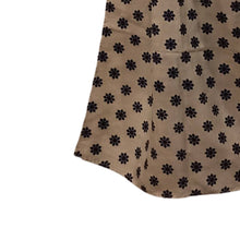 Load image into Gallery viewer, White With Black Flower Printed Stole