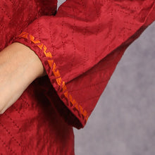 Load image into Gallery viewer, Kantha Embroidered Kurti