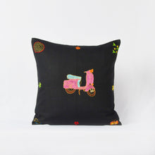 Load image into Gallery viewer, Kantha Cushion Cover