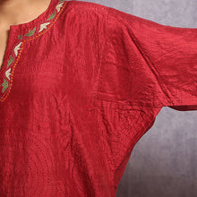 Load image into Gallery viewer, Kantha Embroidered Kurti