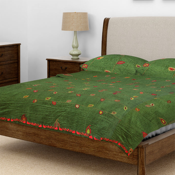 Multicolour Leaves Kantha Embroidery Bedcover