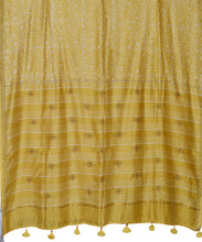 Load image into Gallery viewer, Floral Printed With Embroidery Saree
