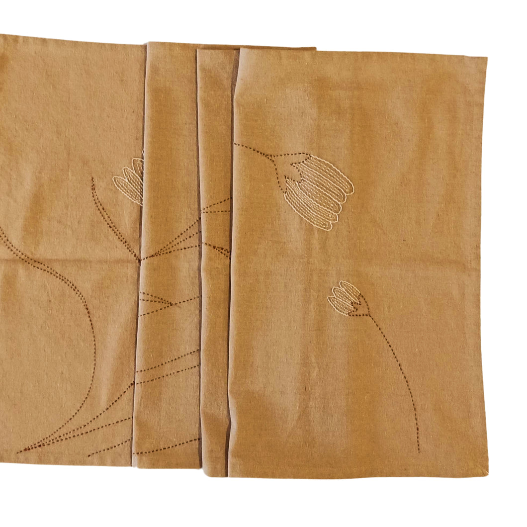 Flower Bud Design Table Runner
