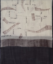Load image into Gallery viewer, Graphite Trails Saree With Blouse Piece
