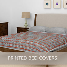 Load image into Gallery viewer, Multicolour Zig Zag Printed Bedcover
