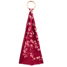 Load image into Gallery viewer, Rustle Floral Batik Stole
