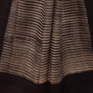 Tassar Black Border Stole