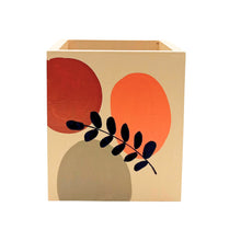 Load image into Gallery viewer, Terra Leaf Handpainted Pen Stand
