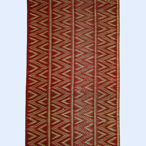 Red Zig Zag Design Madur