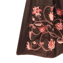 Load image into Gallery viewer, Lotus Bloom Kantha Stitched Stole
