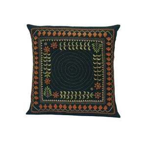 Round Pattern Floral Design Cushion Cover