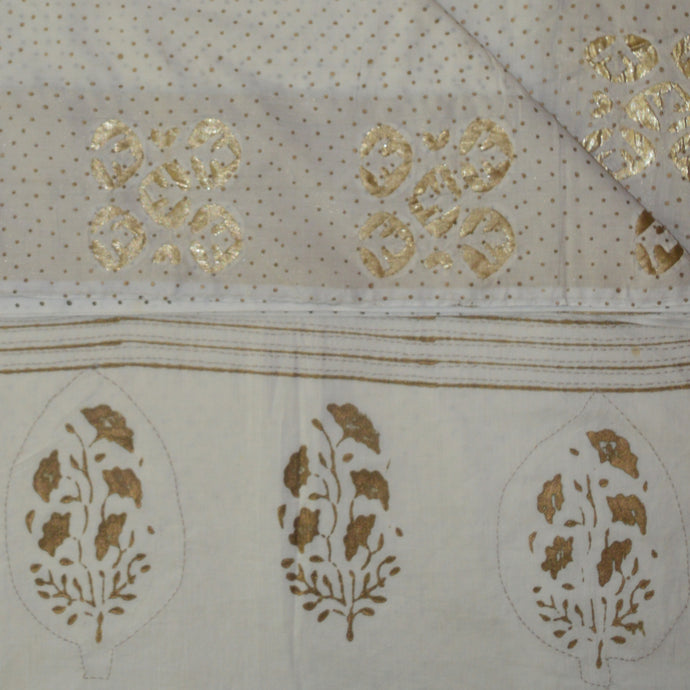 White & Golden Printed Saree With Blouse Piece