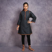 Load image into Gallery viewer, Kantha Embroidered Kurti
